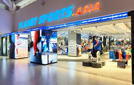 
 Foto : PlanetSports.Asia Galeria Mall Bali