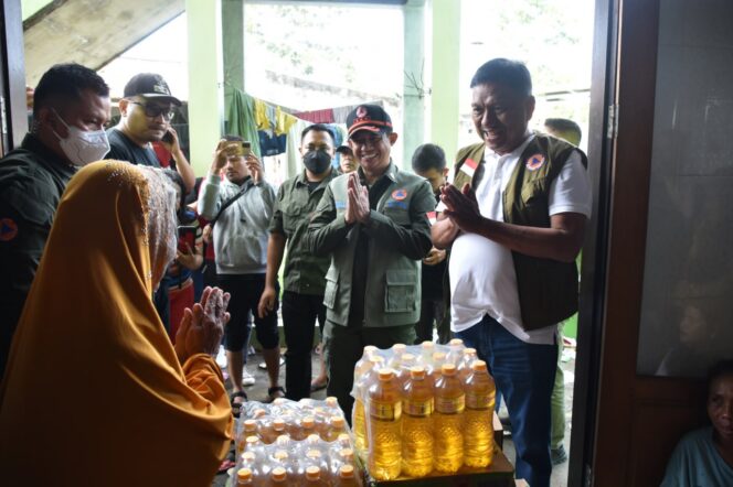 
 Kepala BNPB RI Tinjau Lokasi Bencana di Manado