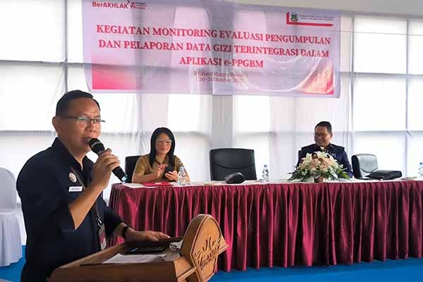 
 ODS Mandagi Mewakili Wwalikota Tomohon Buka Kegiatan Monitoring e-PPGBM