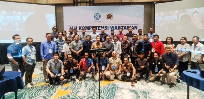Ketua Dewan Pers Hadir di Rangkaian Penutupan UKW PWI 34 Sulut