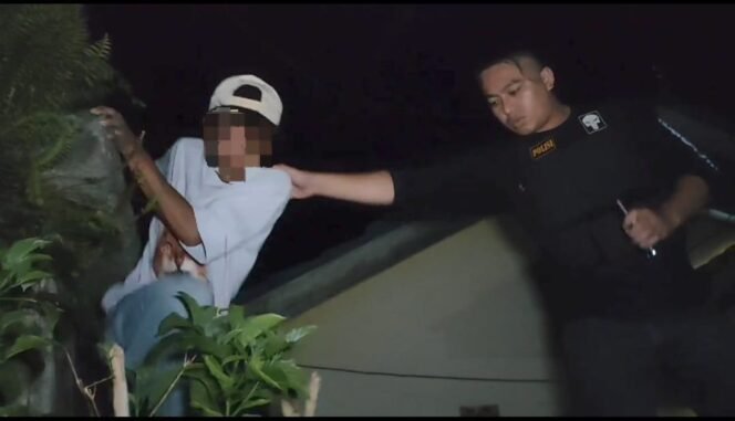 
Warga Kompleks Aer Ujang Lapor Ulah Kelompok Anak Muda  Mabuk Hadang Kendaraan Pelaku Bersenjata Tajam 