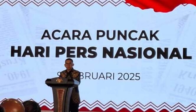
Puncak HPN 2025 Banjarmasin, Fadli Zon: Pers Bukan Hanya Mengabarkan Tapi Mengawal Kebijakan