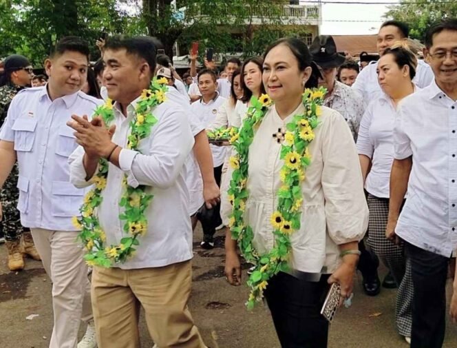 
Ketua Gerindra Sulut YSK Disambut  Simpatisan dan Relawan Gerindra Bitung