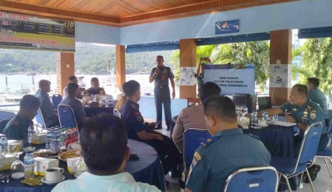 
SATROL LANTAMAL VIII Bersama Instansi Kemaritiman dan Nelayan Bitung Peringati Hari Hidrografi TNI Angkatan Laut 2025
