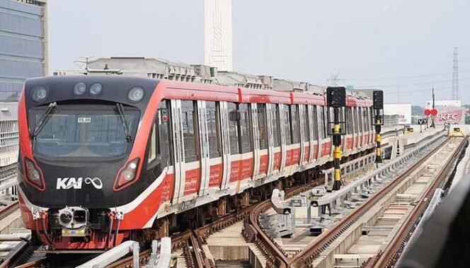 
Foto : Light Rail Transit (LRT) Jabodebek