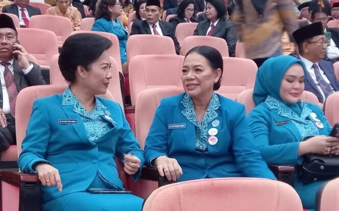 
Pelantikan Ellen Sondakh Sebagai Ketua Dekranasda dan Pembina Posyandu Kota Bitung Periode 2025-2030