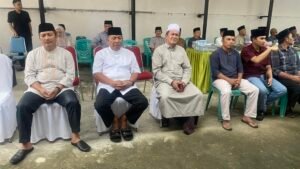 Wakil Ketua DPRD Bolmong Utara Depri Pontoh, Ketua Komisi III Abdul Zamad Lauma, Anggota DPRD Ronal Bolota