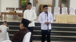 Bupati Bolmong Utara Sirajudin Lasena