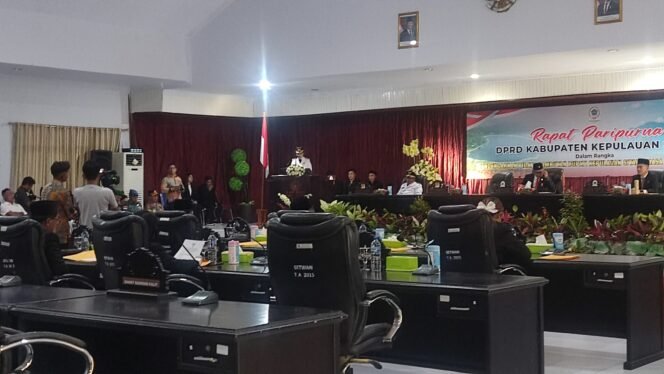 
Bacakan Pidato Sambutan di Rapat Paripurna, Kalangit : Sebuah tanggung jawab untuk membawa Sitaro menuju masa depan yang lebih baik