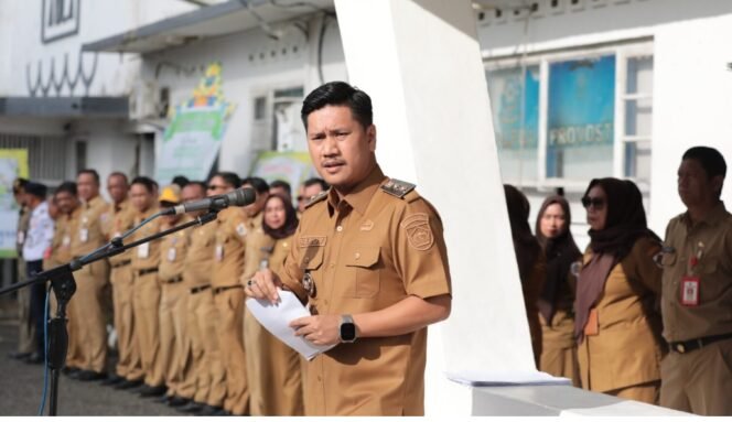 
Wawali RVM Pimpin Apel Kerja Perdana Bersama Pimpinan OPD Dan ASN Di Lingkup Kotamobagu