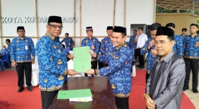 
Pemkot Kotamobagu Hibahkan Tanah untuk Pembangunan Kantor KUA Kotamobagu Selatan