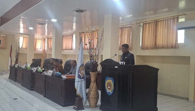 
Bupati Paulus Henuk: Sidang DPRD Momentum Perkuat Demokrasi dan Transparansi di Rote Ndao