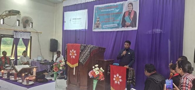 
Foto : Paulus Henuk Bupati Rote Ndao, Saat Menyampaikan Sambutan