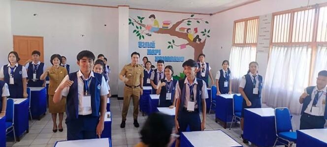 
1635 Siswa SMP se Sangihe Ikut Ujian, Bupati Thungari Beri Motivasi