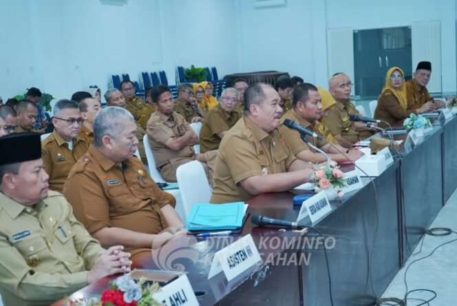
Bupati Asahan Dan Wakil Bupati Asahan Terima Reses II Pimpinan beserta Anggota DPRD Provinsi Sumatera Utara Sidang I tahun 2024-2025 Di Kabupaten Asahan.