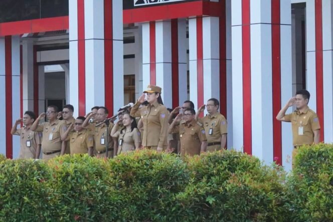 
Apel Perdana Pasca Libur, Bupati Minta ASN Sitaro Tingkatkan Kinerja