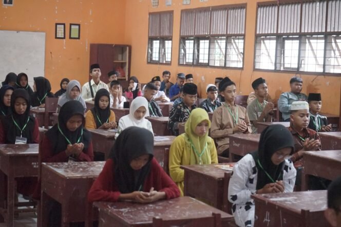 
Pemkab Asahan Adakan Pesantren Kilat Ramadhan 1446 H Bagi Siswa SMP se-Kabupaten Asahan