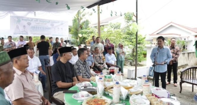 
Wakil Wali Kota Kotamobagu Hadiri Hari Raya Ketupat kelurahan Mocil