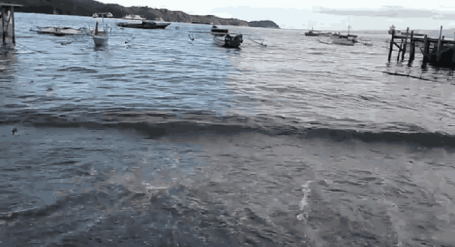 
Pertengahan dan Akhir April Kota Bitung Waspada Potensi Terjadinya Banjir Pesisir