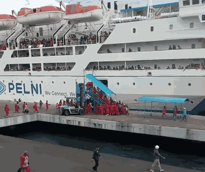 
Tarif Pass Penumpang di Pelabuhan Bitung Berubah Menjadi 35ribu 