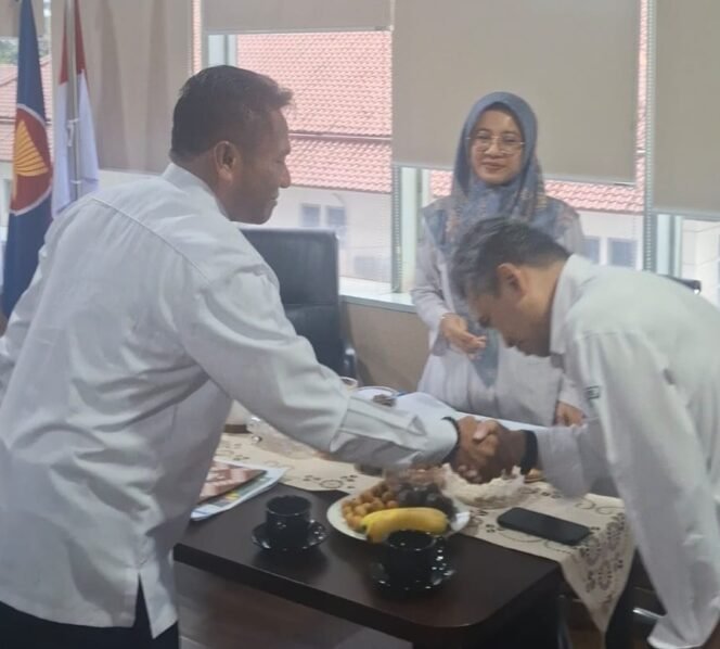 
Pabrik Tambak Garam Rote Ndao Segera Terwujud: Bukti Nyata Kerja Keras Bupati Henuk