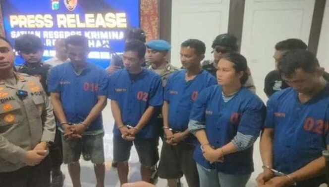 
Team Gabungan Polres Asahan dan Polres Binjai berhasil menangkap Pembongkaran dan Pencurian spesialis Ruko