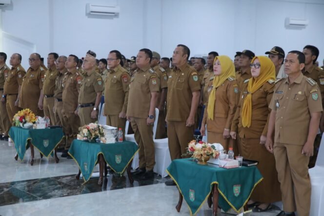 
Wakil Bupati Asahan Buka Sosialisasi Pembentukan Koperasi Merah Putih