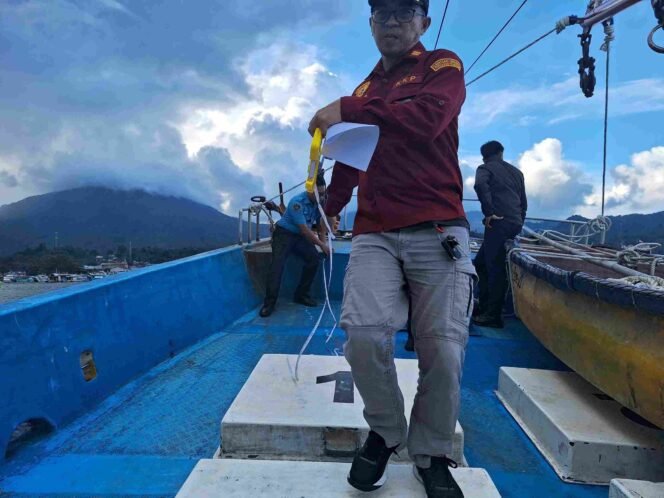 
Tim Gabungan PSDKP Ungkap Modus KM Ayra Rene 01 Manfaatkan Celah BBM Subsisdi