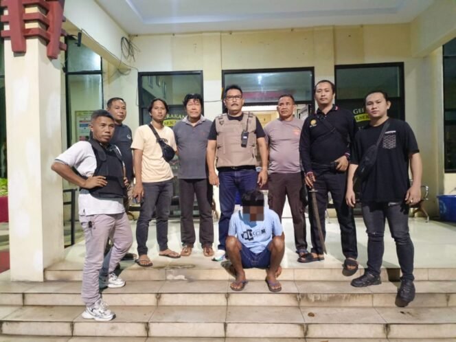 
Polres Bitung Amankan Pelaku Keributan Bersenjata Tajam di Kompleks Nabati