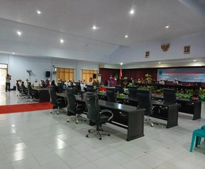 
Heboh! Banyak Kursi Kosong di Rapat Paripurna HUT Sitaro ke-18, Ada Apa dengan DPRD?