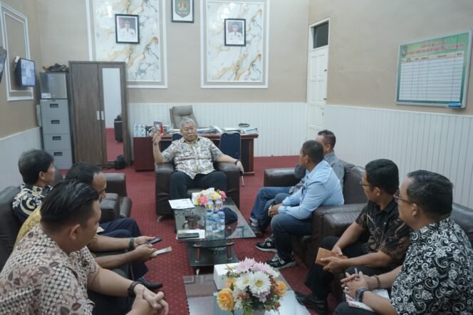 
Sekda Kabupaten Asahan Terima Kunjungan ASPEKPIR Sumut