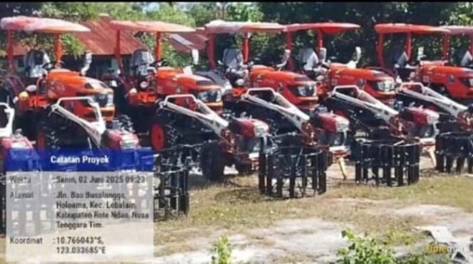 
7 Traktor Roda Empat & 124 Handsprayer: Usman Husin Dorong Kemajuan Pertanian Rote Ndao