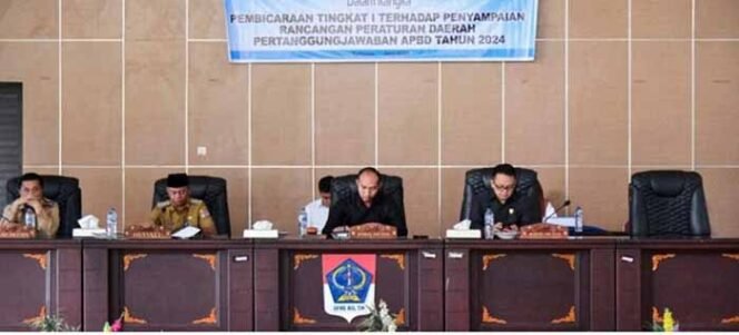 
Foto: Rapat Paripurna DPRD Boltim saat di mulai.