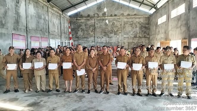 
Raih IDM Kategori Mandiri, Camat Jowangkay Apresiasi Seluruh Desa di Kecamatan Pasan