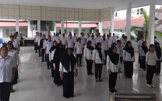 
Pemkot Kotamobagu Terapkan Aturan Disiplin Baru, ASN Absen Apel Pagi Wajib Ikut Latihan PBB