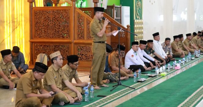 
Wakili Wali Kota Kotamobagu, PLH Adnan Masinae Hadiri Peringatan Tahun Baru Islam 1 Muharram 1447