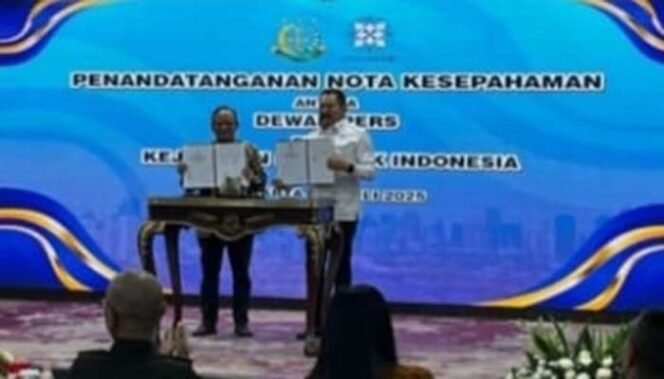 
Kejaksaan Agung dan Dewan Pers Tandatangani MoU untuk Mendukung Penegakan Hukum dan Kemerdekaan Pers