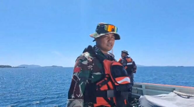 
Prajurit TNI Kodim Bitung Bersama Tim SAR Sisir Laut Talise Cari Dua Korban Hilang KM Barcelona V