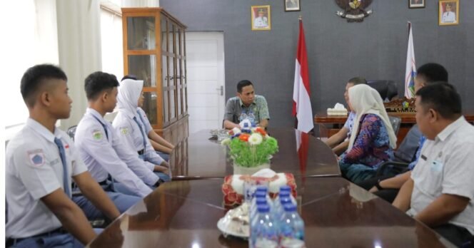 
Wali Kota Kotamobagu Apresiasi 4 Siswa Kotamobagu Calon Paskibraka, 1 Siap ke Jakarta