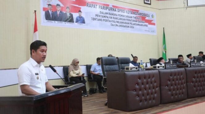 
Wakil Wali Kota Rendy Mangkat Sampaikan RANPERDA Pertanggungjawaban APBD Tahun 2024