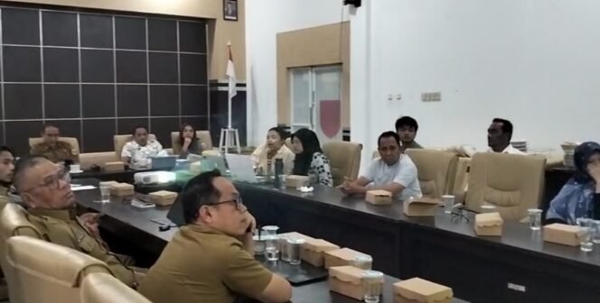 
Pemkot dan DPRD Kotamobagu Bahas Isu Strategis Selaraskan Program Winner