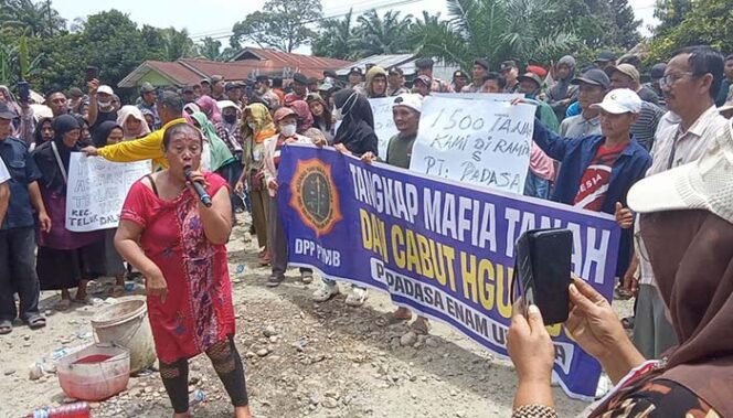 
Masyarakat dan Mahasiswa Meminta Pemkab Asahan, Mendesak PT Padasa Enam Utama Kembalikan Tanah yang Dirampas dari Petani