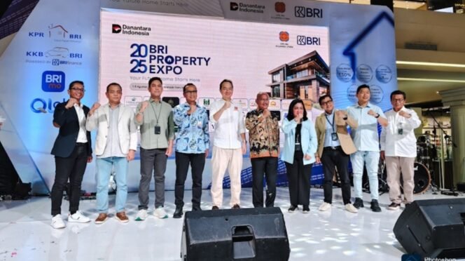 
Pembukaan BRI Property EXPO 2025 di Manado Town Square.(1st)