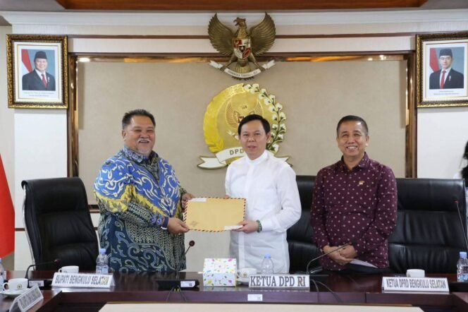 
Putra Terbaik Bengkulu Selatan Tampak Kompak Dalam Membangun Bengkulu Selatan Kedepan