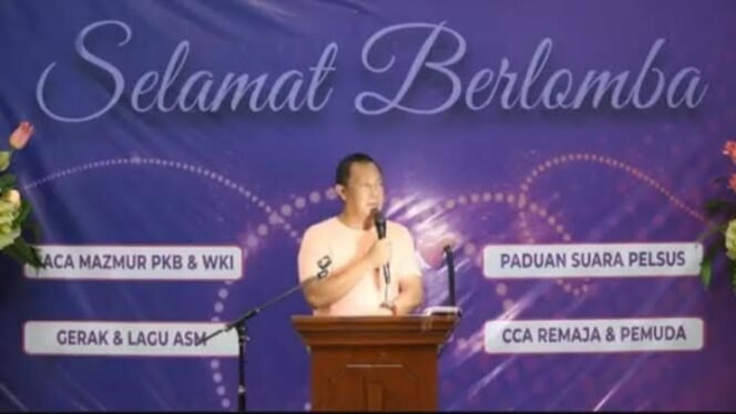 
Ketua Panitia Julius Pandeiroth.