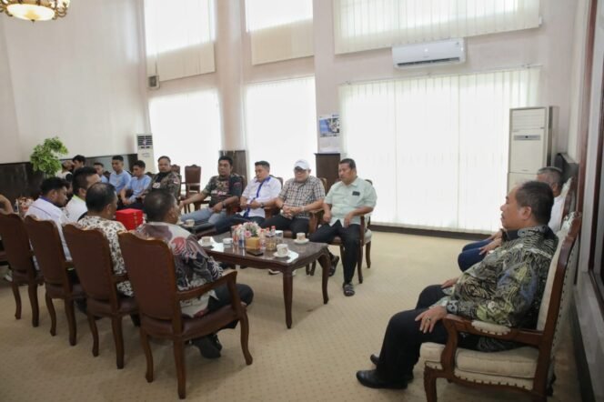 
Asahan Siap Unjuk Gigi di Liga Futsal Profesional Nasional, Bupati Komit Dukung Pembinaan Atlet Berprestasi