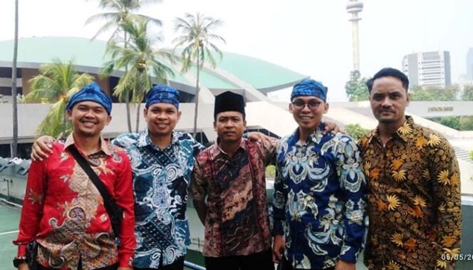 
Presiden Prabowo Siap Merespon Aspirasi Para Tokoh dan Kelompok, Aliansi R2R3 Indonesia Segera Layangkan Surat Audiensi