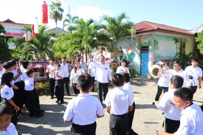 
Wabup Fredi Tuda Hadiri Pagi Ceria Serentak Peringati HAN 2025