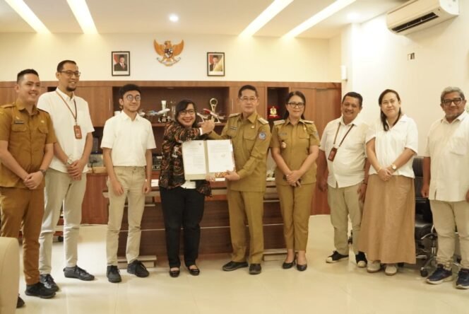 
Wali Kota Bitung Teken MoU dengan Angkasa Pura Genjot Promosi Pariwisata