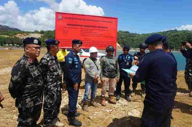 
KKP Hentikan Reklamasi Ilegal Jetty PT GMS di Konawe Selatan